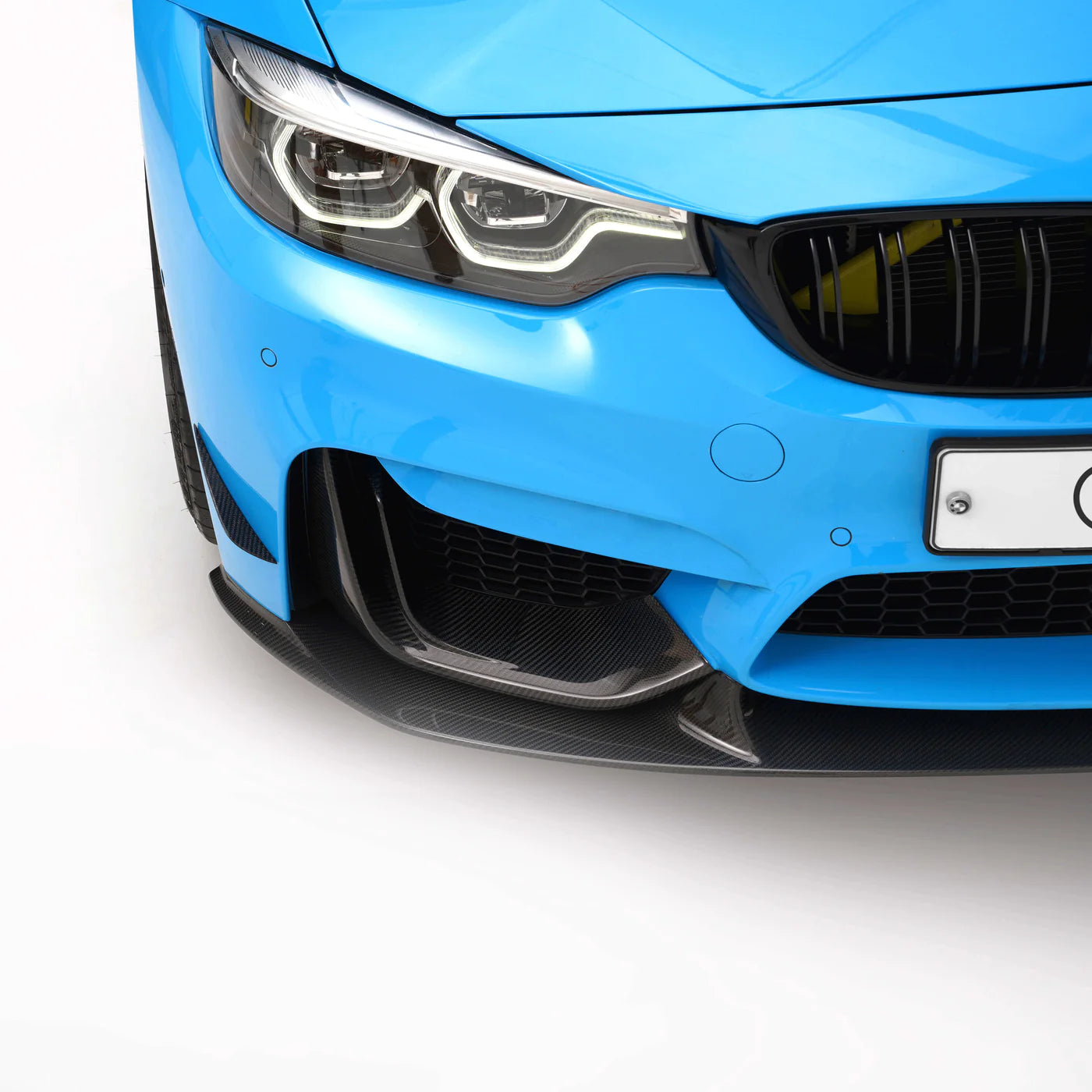 BMW M3 F80 & M4 F82 F83 FRONT BUMPER AIR DUCT COVER